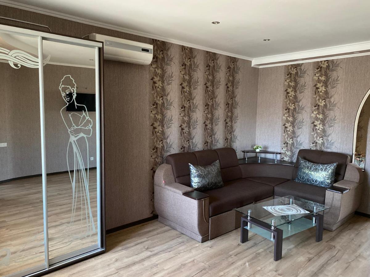 Mini-Hotel & Spa Melitopolʼ Екстериор снимка