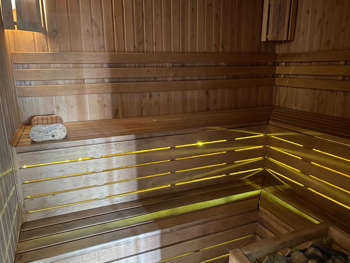 Mini-Hotel & Spa Melitopolʼ Екстериор снимка